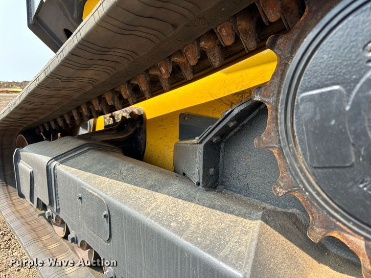 image for item YA0002 2019 John Deere 333G tracked skid steer loader