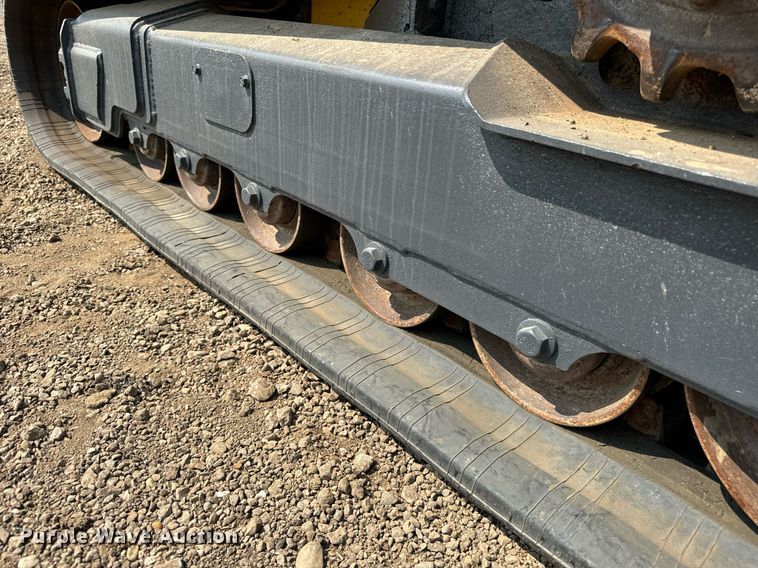 image for item YA0002 2019 John Deere 333G tracked skid steer loader