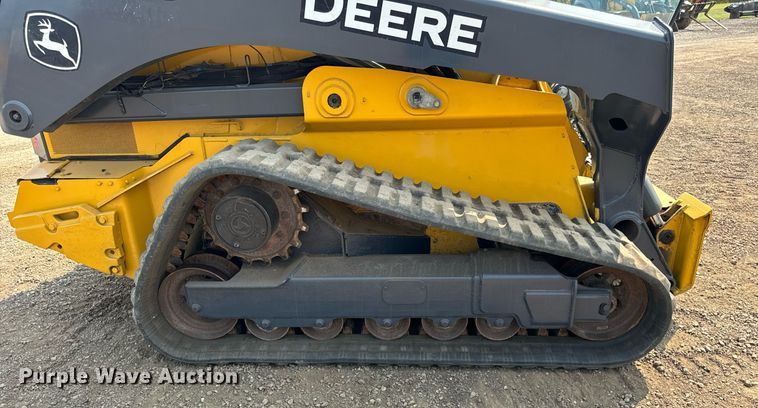 image for item YA0002 2019 John Deere 333G tracked skid steer loader