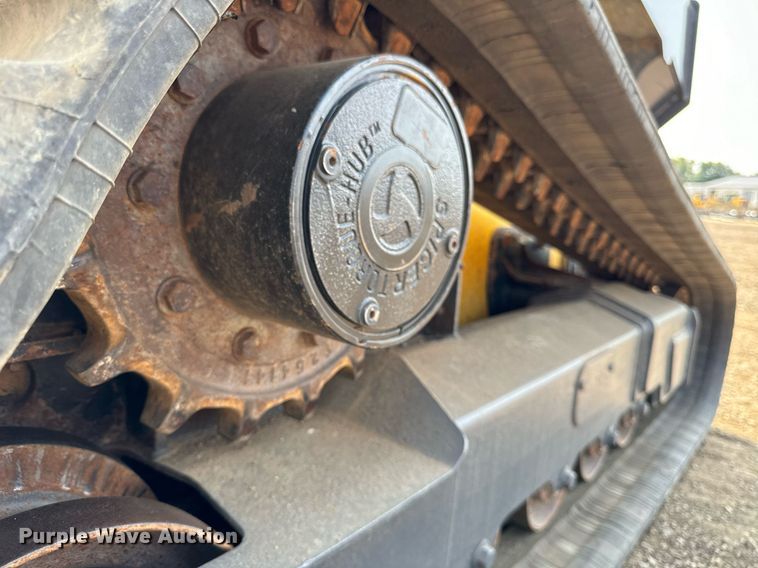 image for item YA0002 2019 John Deere 333G tracked skid steer loader