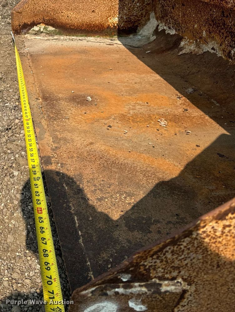 image for item YA0004 2011 Case SR220 skid steer loader