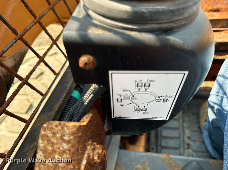 image for item YA0004 2011 Case SR220 skid steer loader