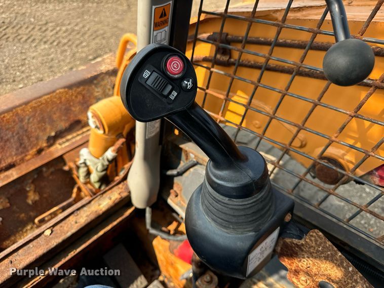 image for item YA0004 2011 Case SR220 skid steer loader