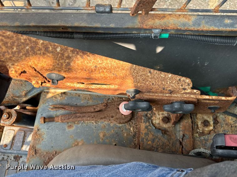 image for item YA0004 2011 Case SR220 skid steer loader