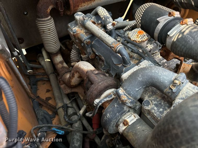 image for item YA0004 2011 Case SR220 skid steer loader