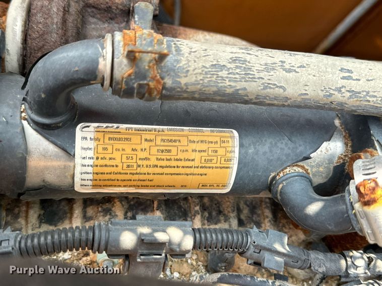 image for item YA0004 2011 Case SR220 skid steer loader