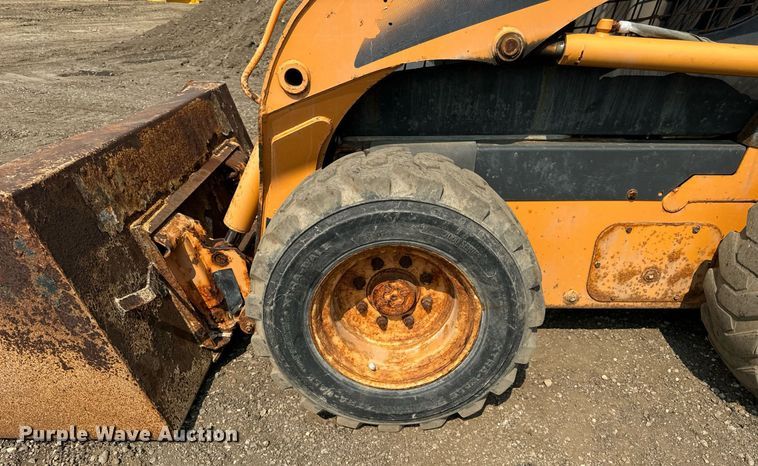 image for item YA0004 2011 Case SR220 skid steer loader