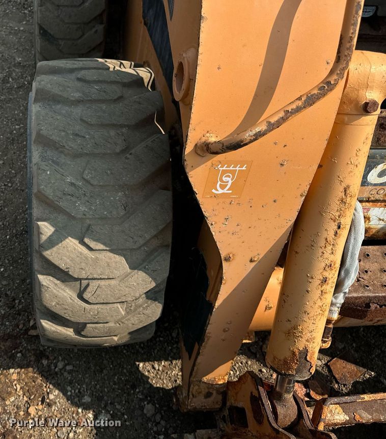 image for item YA0004 2011 Case SR220 skid steer loader