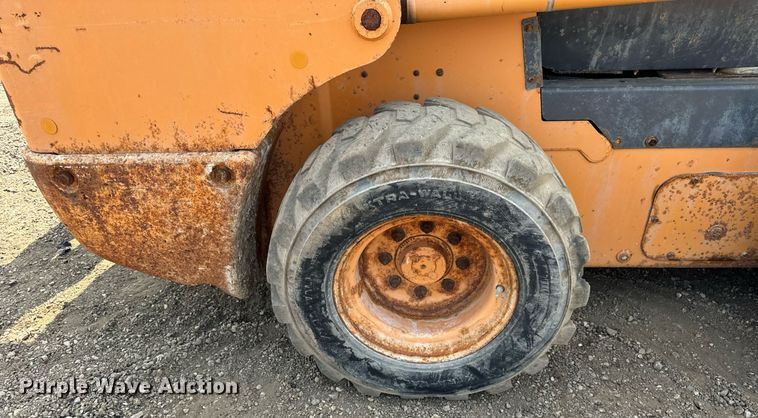 image for item YA0004 2011 Case SR220 skid steer loader
