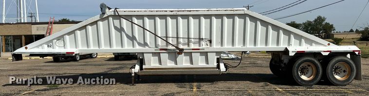 image for item DD3234 2008 Construction Trailer Specialist, Inc BDT-40 bottom dump trailer