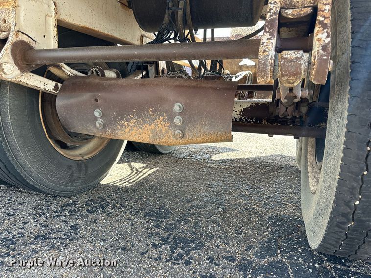 image for item DD3234 2008 Construction Trailer Specialist, Inc BDT-40 bottom dump trailer