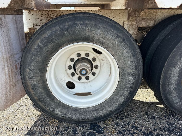 image for item DD3234 2008 Construction Trailer Specialist, Inc BDT-40 bottom dump trailer