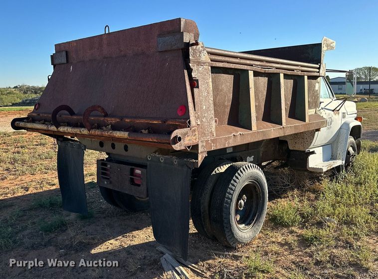 image for item DD3246 1978 Chevrolet C60 dump truck