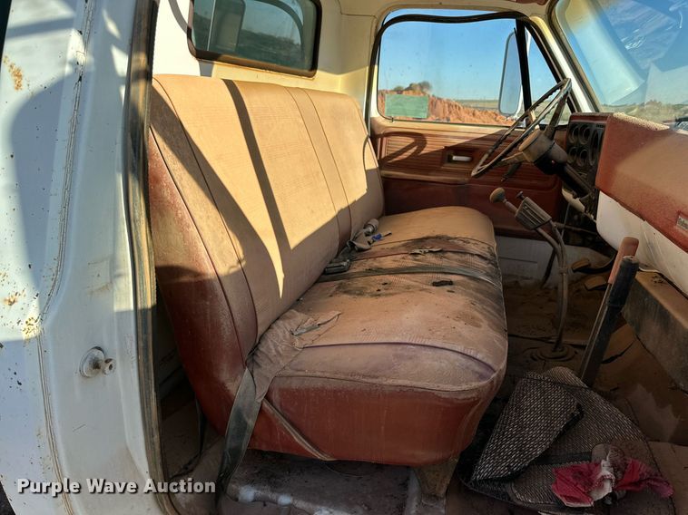 image for item DD3246 1978 Chevrolet C60 dump truck