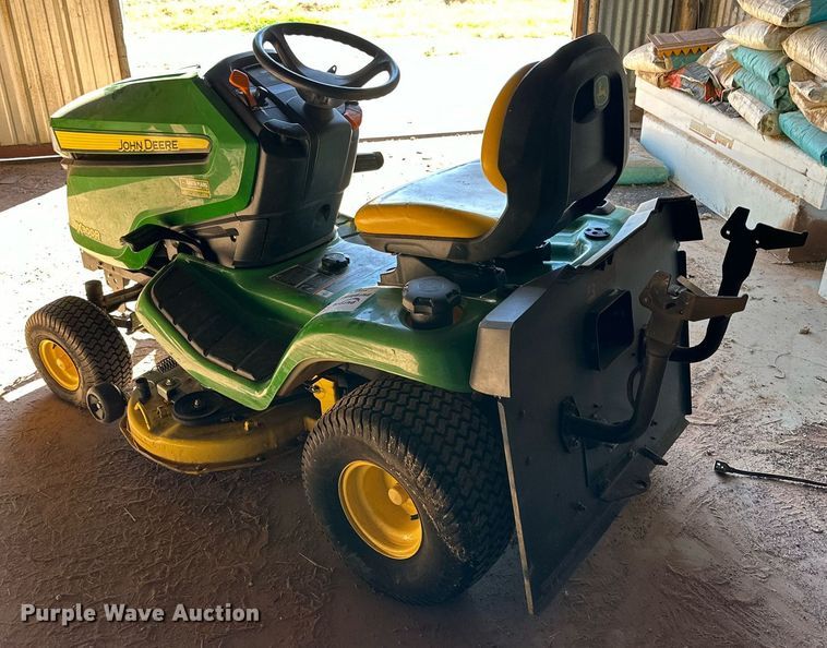 image for item DD3247 2015 John Deere X300R lawn mower