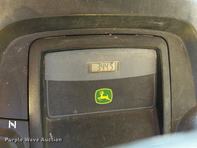 image for item DD3247 2015 John Deere X300R lawn mower