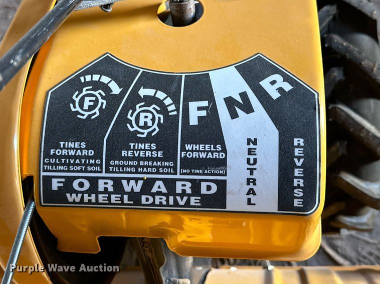 image for item DD3248 Lawn and garden equipment