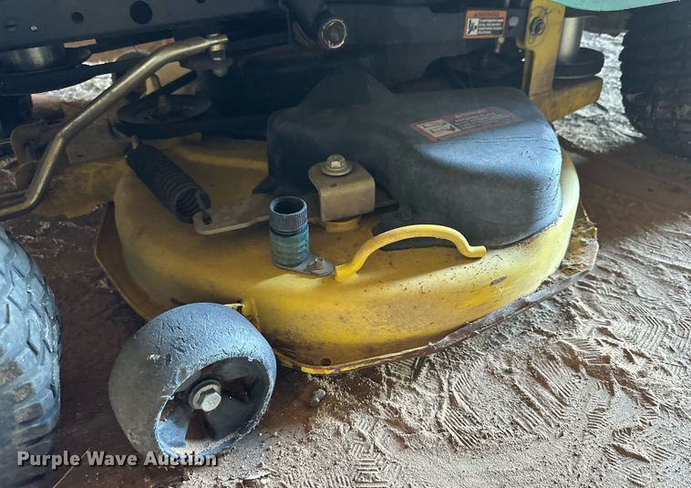 image for item DD3249 2009 John Deere X300R lawn mower