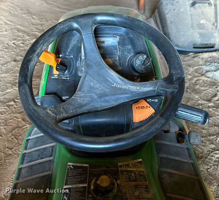 image for item DD3249 2009 John Deere X300R lawn mower