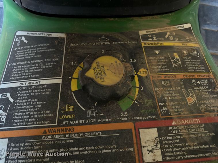 image for item DD3249 2009 John Deere X300R lawn mower