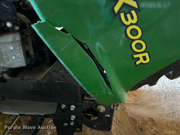 image for item DD3249 2009 John Deere X300R lawn mower