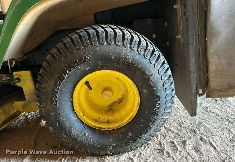 image for item DD3249 2009 John Deere X300R lawn mower