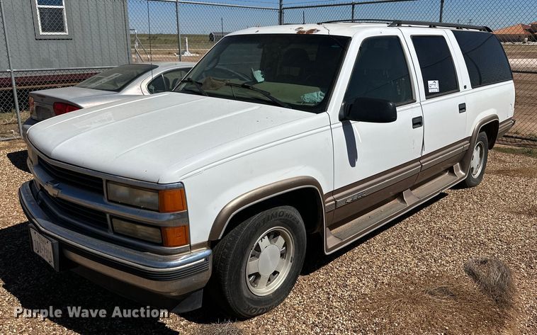image for item DD3254 1997 Chevrolet  C1500 SUV