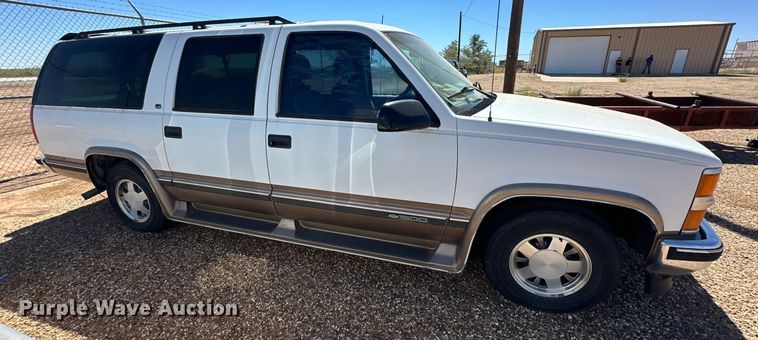 image for item DD3254 1997 Chevrolet  C1500 SUV