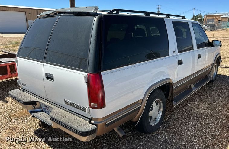 image for item DD3254 1997 Chevrolet  C1500 SUV