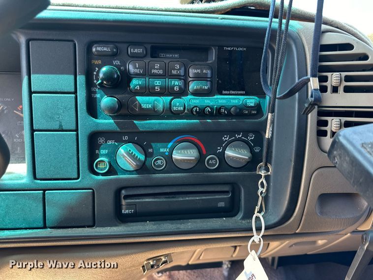 image for item DD3254 1997 Chevrolet  C1500 SUV