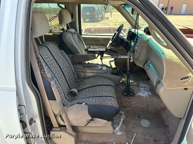 image for item DD3254 1997 Chevrolet  C1500 SUV