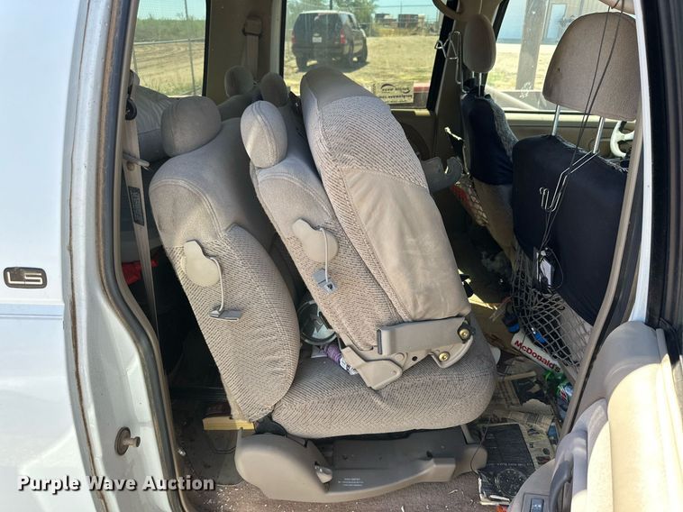 image for item DD3254 1997 Chevrolet  C1500 SUV