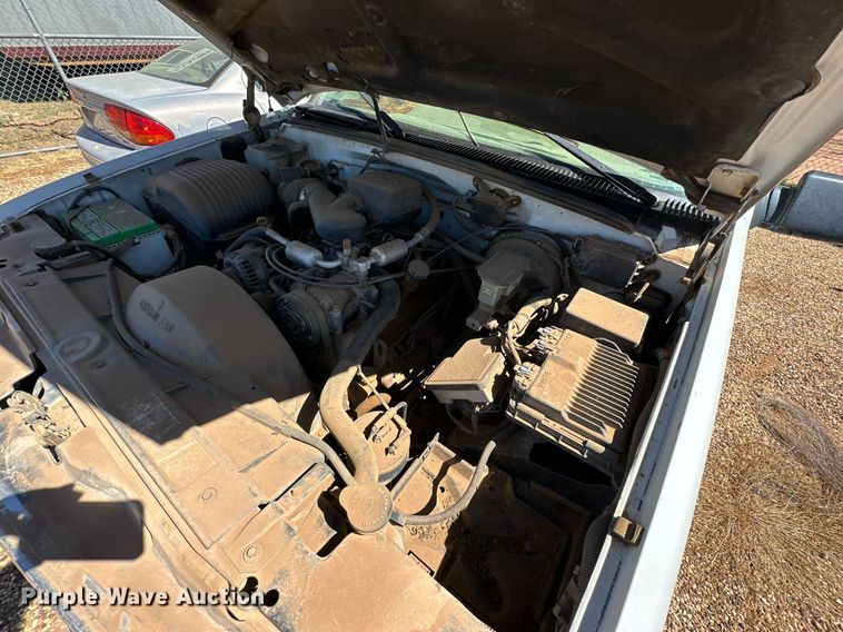 image for item DD3254 1997 Chevrolet  C1500 SUV