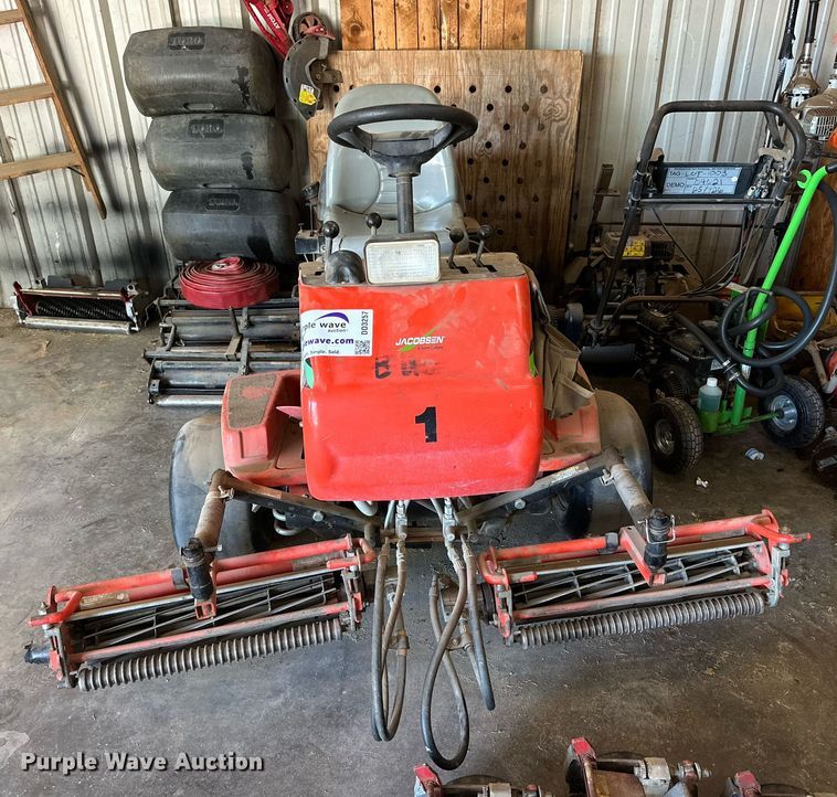image for item DD3257 Jacobsen reel mower