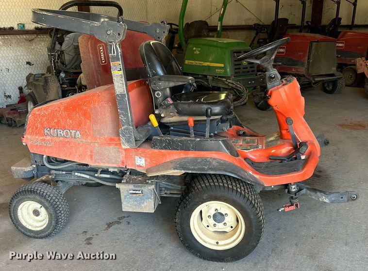 image for item DD3258 Kubota F2680 lawn mower