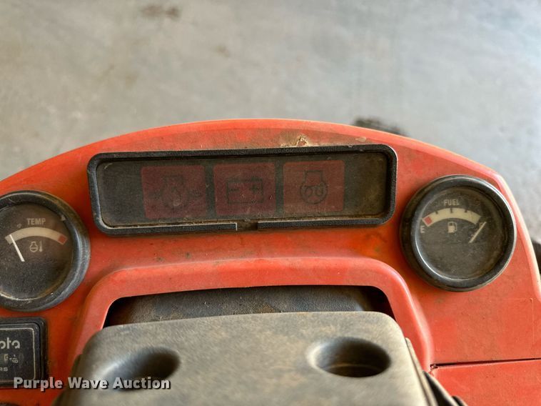 image for item DD3258 Kubota F2680 lawn mower