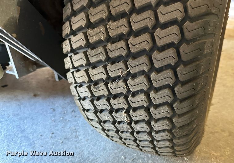 image for item DD3258 Kubota F2680 lawn mower