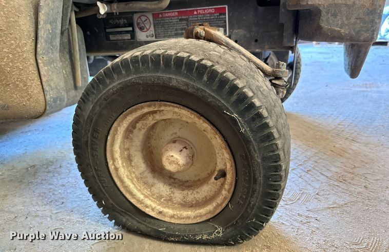 image for item DD3258 Kubota F2680 lawn mower