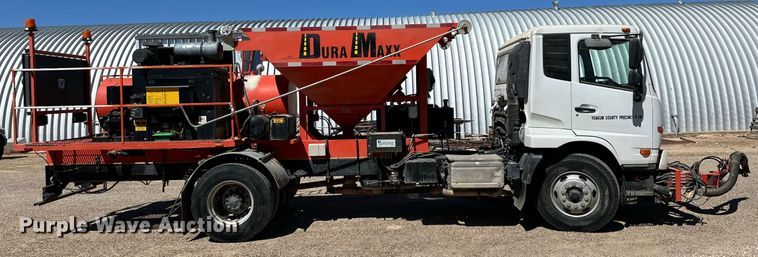 image for item DD3260 2012 UD 3300 pothole patcher truck