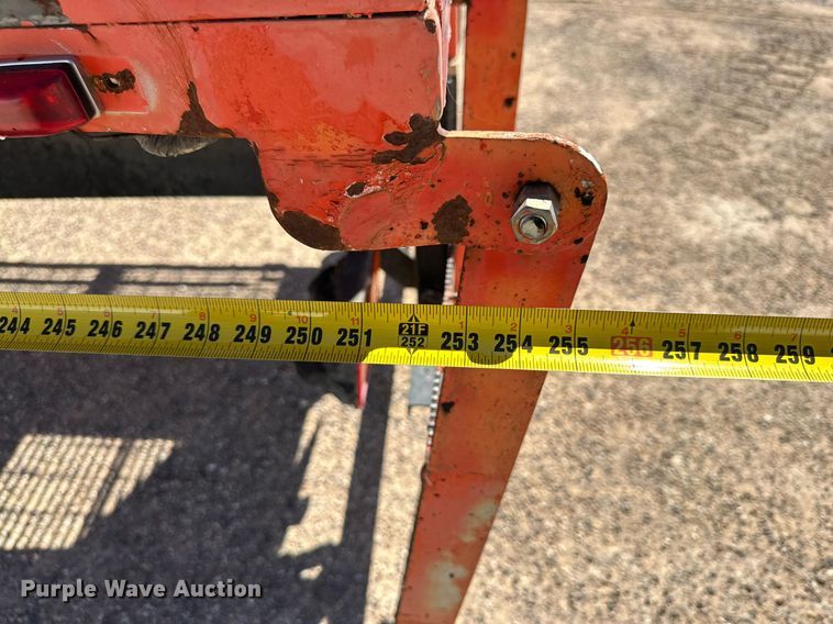 image for item DD3260 2012 UD 3300 pothole patcher truck