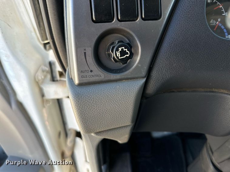 image for item DD3260 2012 UD 3300 pothole patcher truck