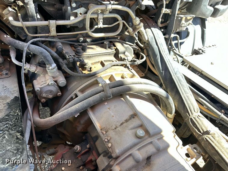 image for item DD3260 2012 UD 3300 pothole patcher truck