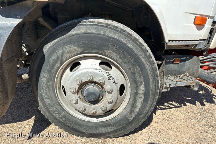 image for item DD3260 2012 UD 3300 pothole patcher truck