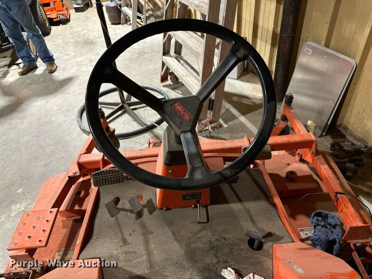 image for item DD3261 Kubota F2100 lawn mower
