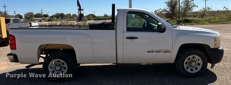 image for item DD3263 2009 Chevrolet Silverado 1500 pickup truck