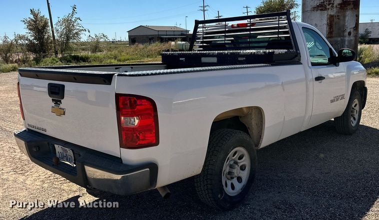 image for item DD3263 2009 Chevrolet Silverado 1500 pickup truck