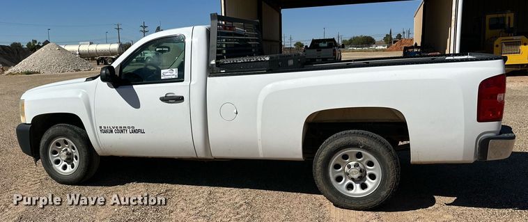 image for item DD3263 2009 Chevrolet Silverado 1500 pickup truck