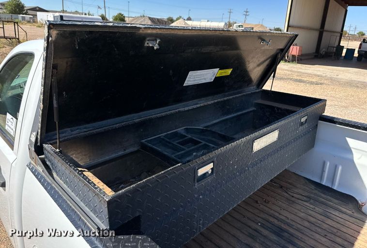 image for item DD3263 2009 Chevrolet Silverado 1500 pickup truck