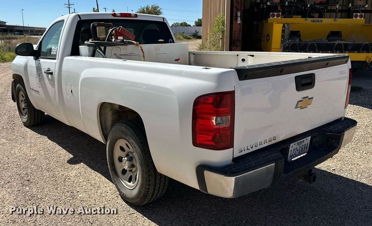 image for item DD3264 2008 Chevrolet Silverado1500 pickup truck