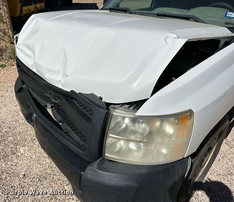 image for item DD3264 2008 Chevrolet Silverado1500 pickup truck